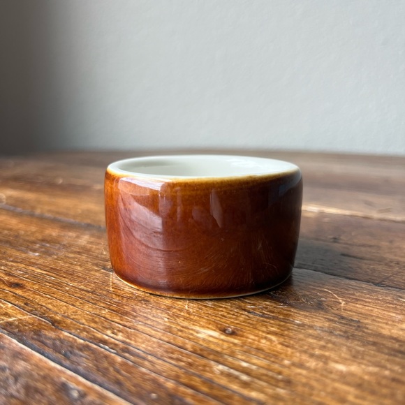 Hall Pottery #915 2oz Round Ramekin or Cheese Pipkin Made in USA - Picture 4 of 7